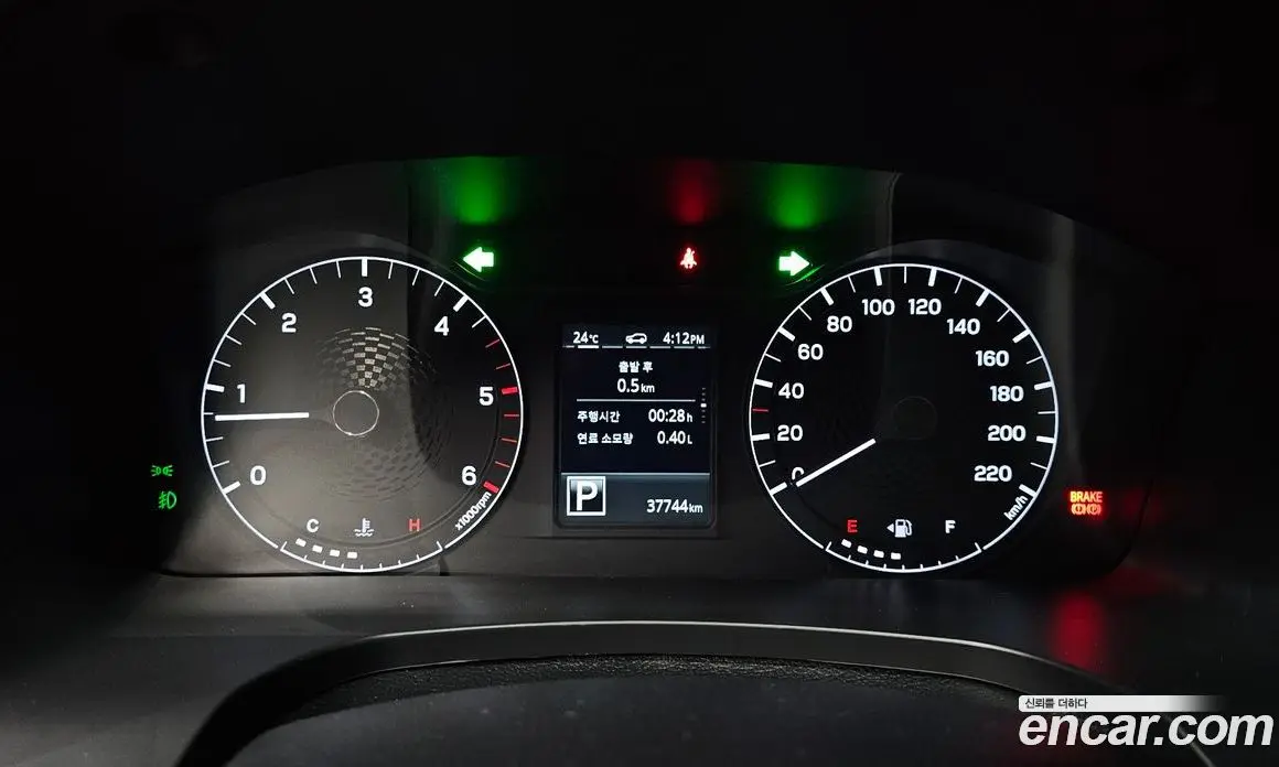 SsangYong Rexton 2023 2.2 автомат (гидро), фото 11