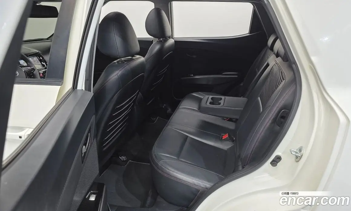 SsangYong TIBOLI 2016 1.6 автомат (гидро), фото 12