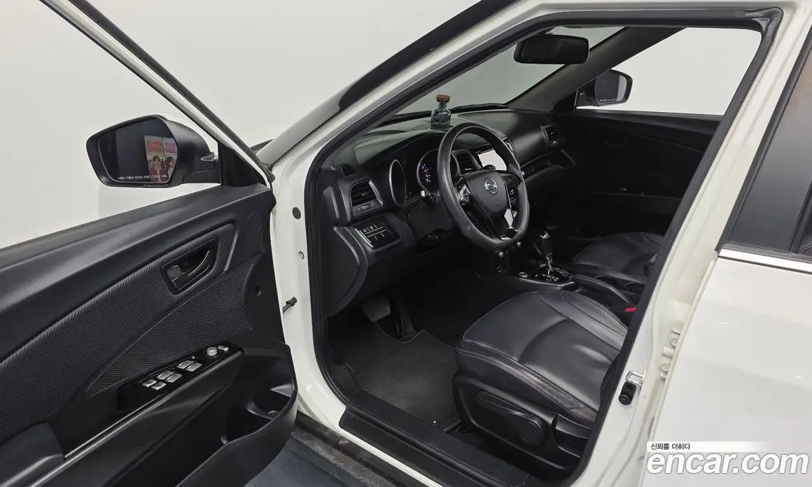 SsangYong TIBOLI 2016 1.6 автомат (гидро), фото 10