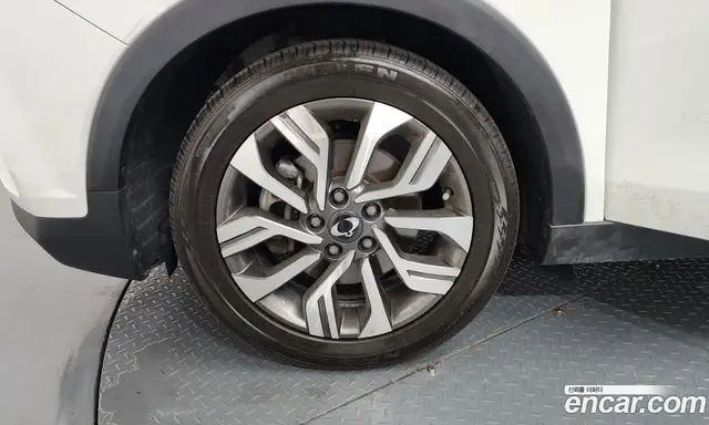 SsangYong TIBOLI 2018 1.6 автомат (гидро), миниатюра 5