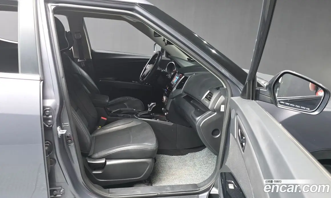 SsangYong TIBOLI 2019 1.6 автомат (гидро), фото 17