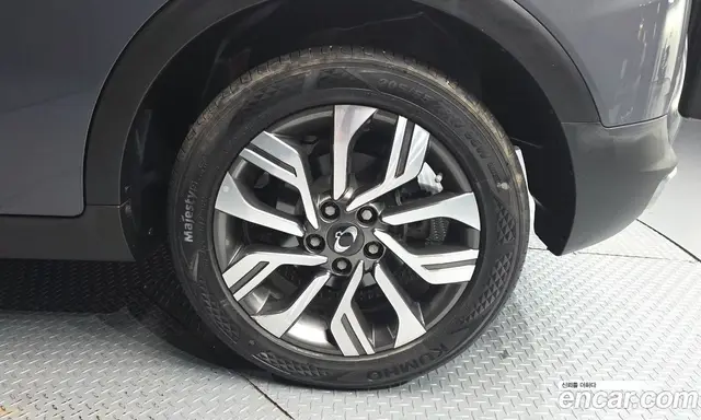 SsangYong TIBOLI 2019 1.6 автомат (гидро), миниатюра 7