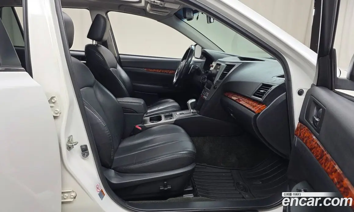 Subaru Outback 2012 2.5 автомат (гидро), фото 11 Subaru Outback 2012 2.5 автомат (гидро), фото 11
