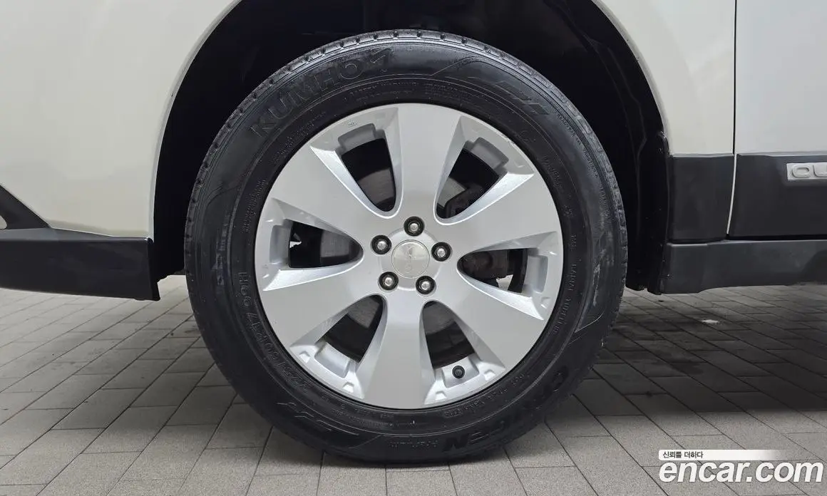 Subaru Outback 2012 2.5 автомат (гидро), фото 5 Subaru Outback 2012 2.5 автомат (гидро), фото 5