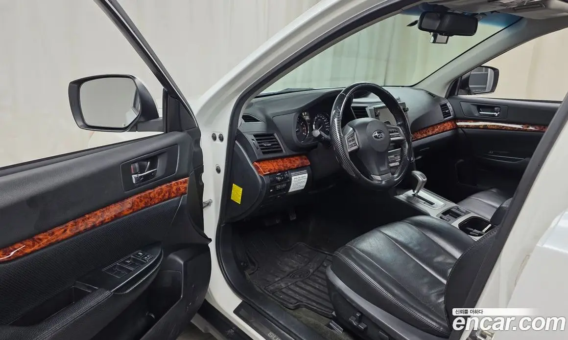 Subaru Outback 2012 2.5 автомат (гидро), фото 10 Subaru Outback 2012 2.5 автомат (гидро), фото 10
