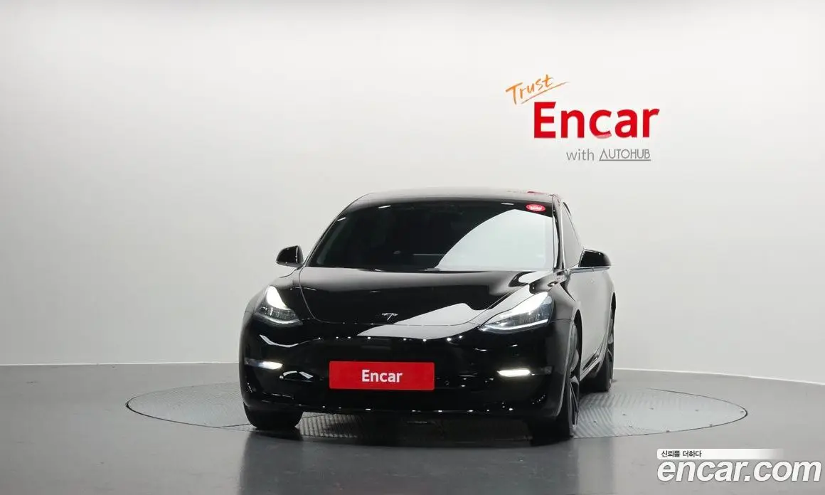 Tesla Model 3 2020 0.2 автомат (гидро), фото 3 Tesla Model 3 2020 0.2 автомат (гидро), фото 3