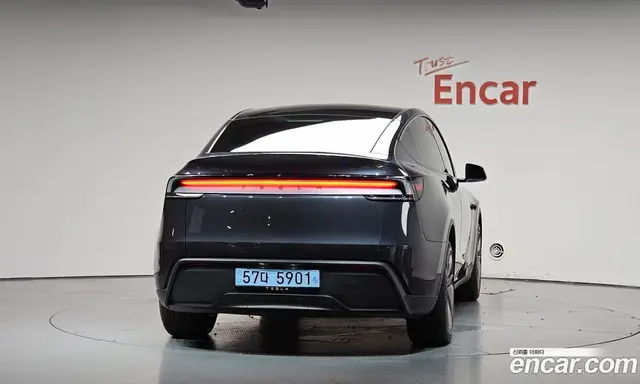 Tesla Model Y 2025 0.2 автомат (гидро), миниатюра 3 Tesla Model Y 2025 0.2 автомат (гидро), миниатюра 3