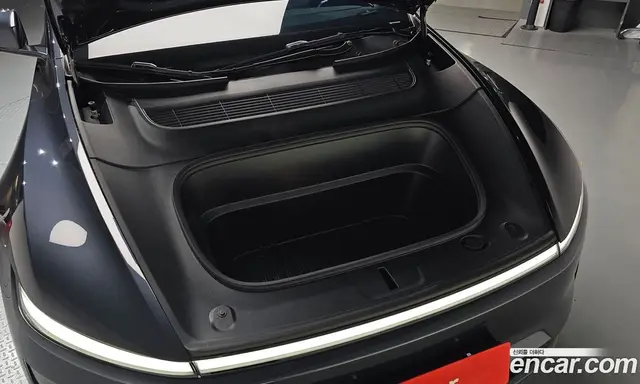 Tesla Model Y 2025 0.2 автомат (гидро), миниатюра 5 Tesla Model Y 2025 0.2 автомат (гидро), миниатюра 5