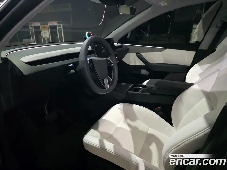 Tesla Model Y 2025 0.1 автомат (гидро), фото 6 Tesla Model Y 2025 0.1 автомат (гидро), фото 6
