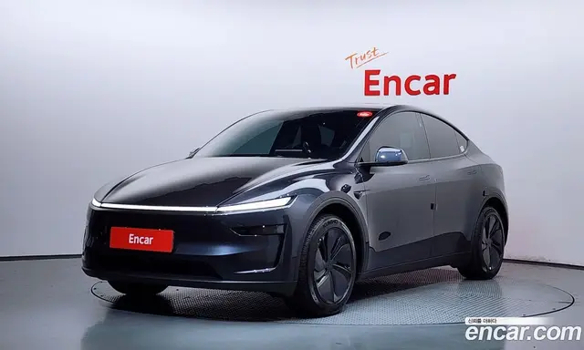Tesla Model Y, 2025, 33 627 км