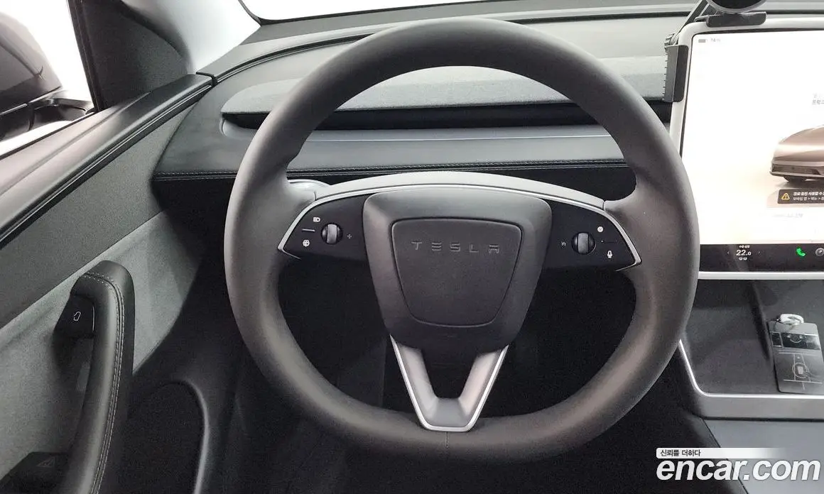 Tesla Model Y 2025 0.2 автомат (гидро), фото 19 Tesla Model Y 2025 0.2 автомат (гидро), фото 19