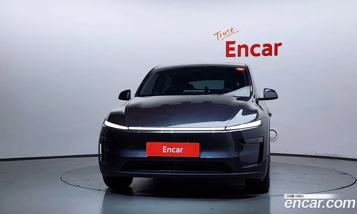 Tesla Model Y 2025 0.2 автомат (гидро), фото 3 Tesla Model Y 2025 0.2 автомат (гидро), фото 3