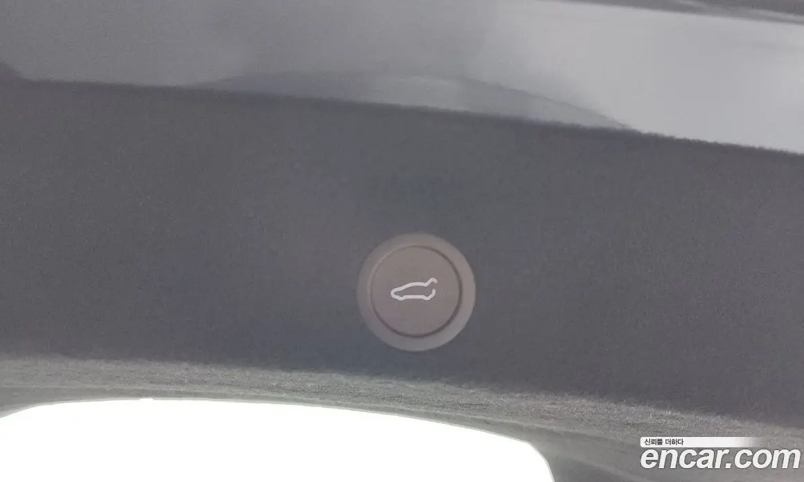 Tesla Model Y 2025 0.2 автомат (гидро), фото 23 Tesla Model Y 2025 0.2 автомат (гидро), фото 23