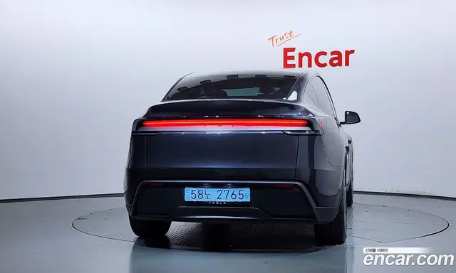 Tesla Model Y 2025 0.2 автомат (гидро), миниатюра 4 Tesla Model Y 2025 0.2 автомат (гидро), миниатюра 4