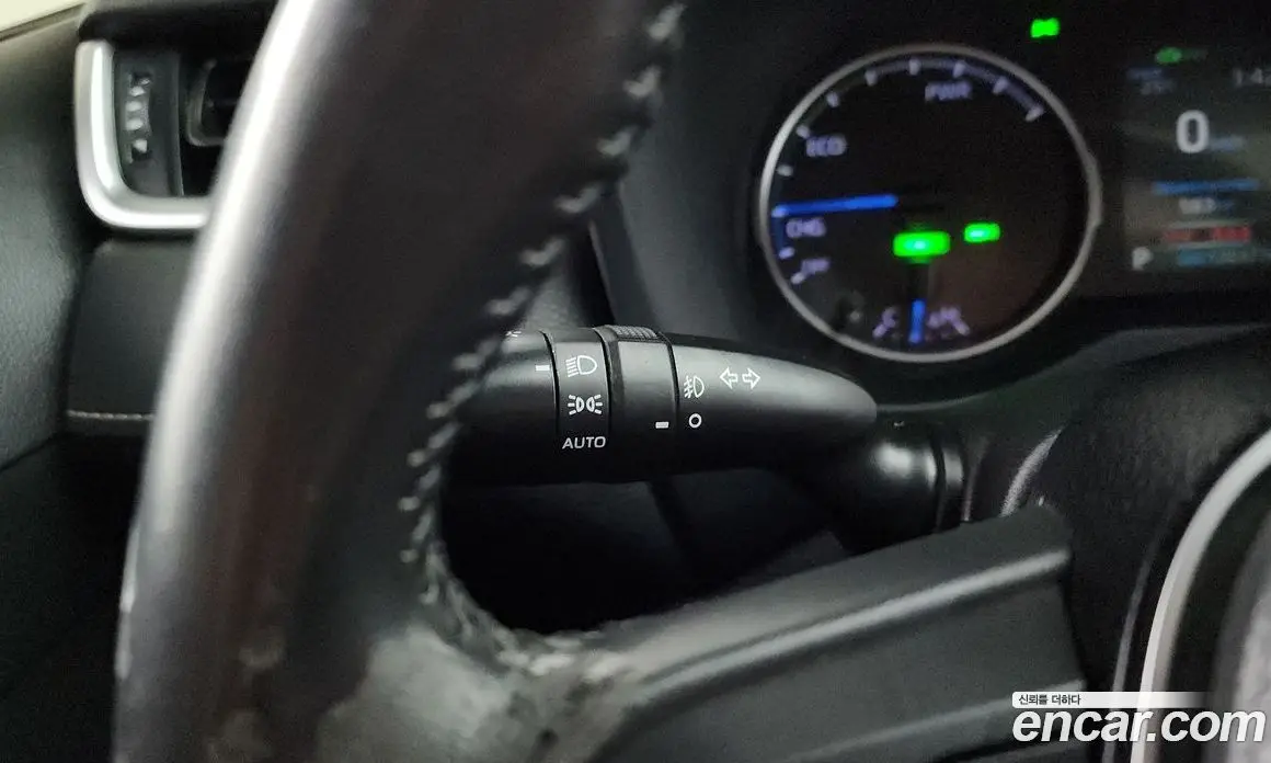 Toyota RAV4 2019 2.5 автомат (гидро), фото 33