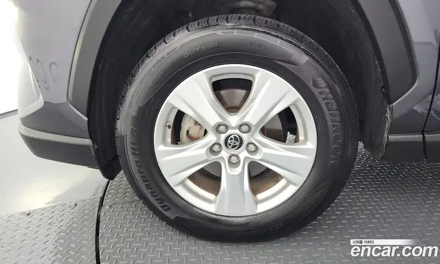 Toyota RAV4 2019 2.5 автомат (гидро), миниатюра 5