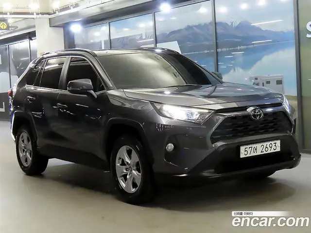 Toyota RAV4 2019 2.5 автомат (гидро), миниатюра 1 Toyota RAV4 2019 2.5 автомат (гидро), миниатюра 1