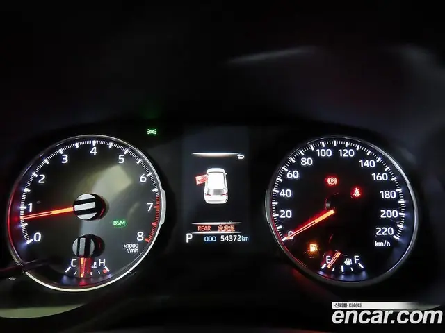 Toyota RAV4 2019 2.5 автомат (гидро), миниатюра 9 Toyota RAV4 2019 2.5 автомат (гидро), миниатюра 9
