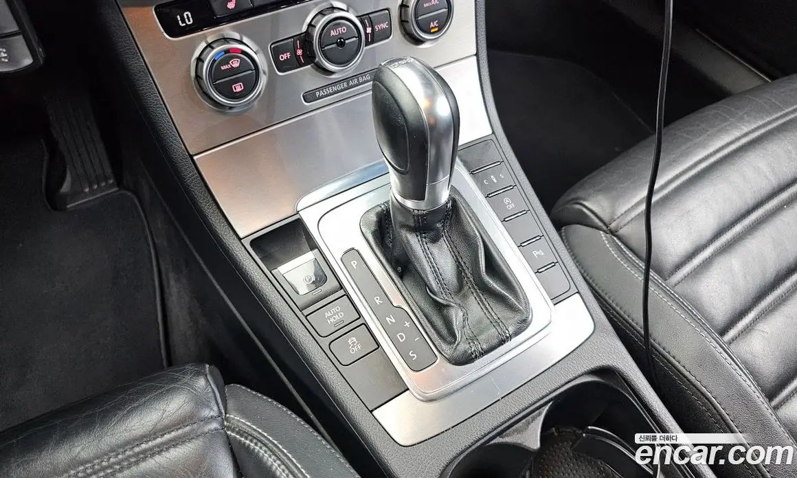 Volkswagen CC 2012 2.0 автомат (гидро), фото 9