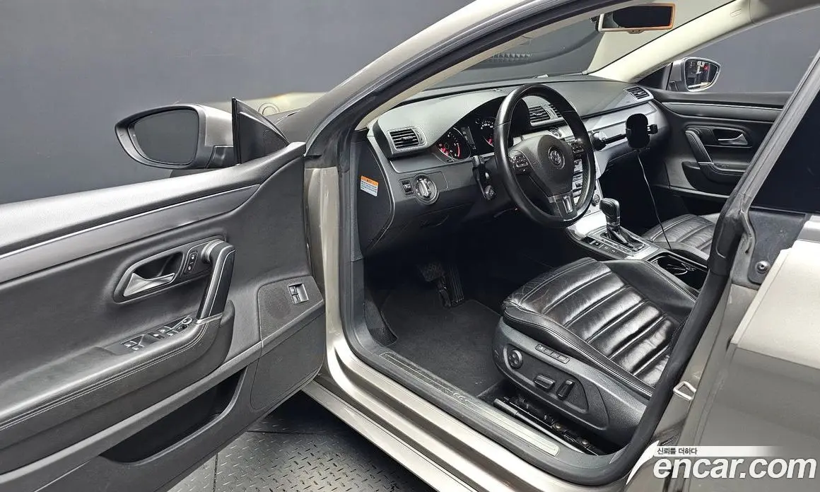 Volkswagen CC 2012 2.0 автомат (гидро), фото 10