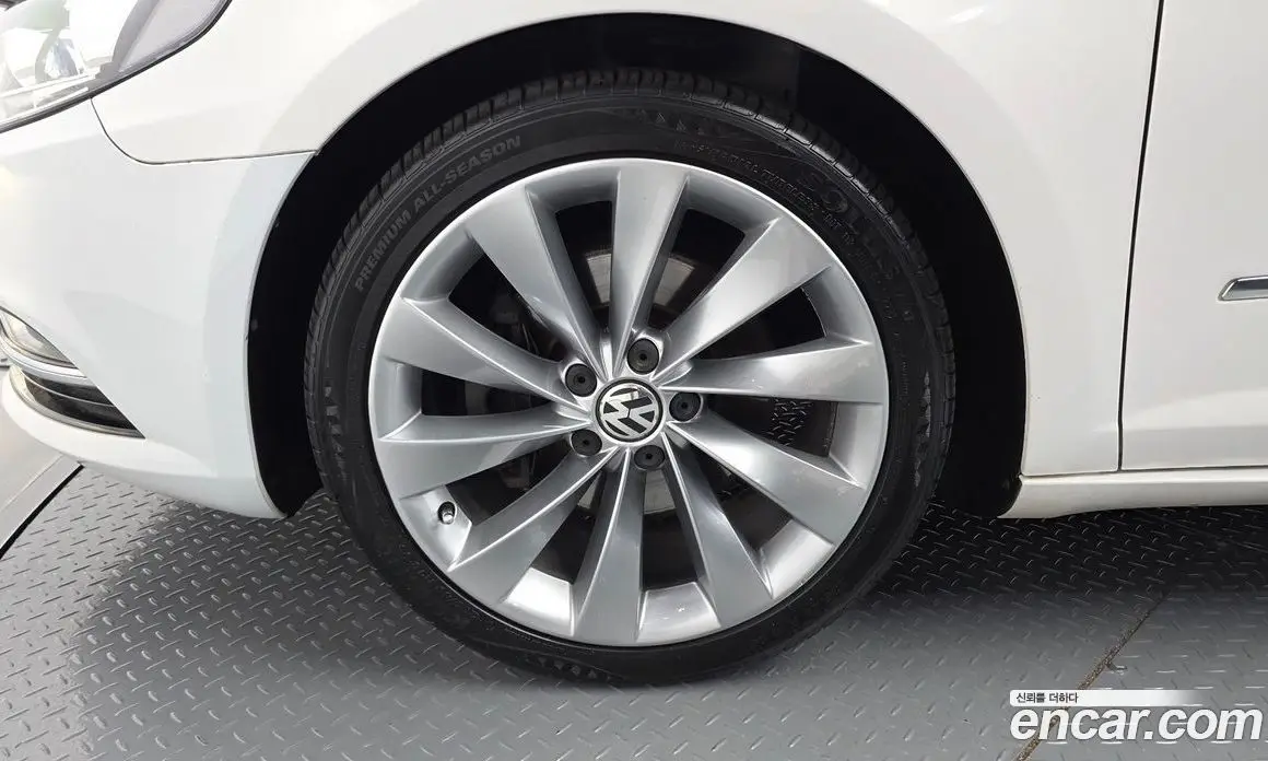 Volkswagen CC 2014 2.0 автомат (гидро), фото 5