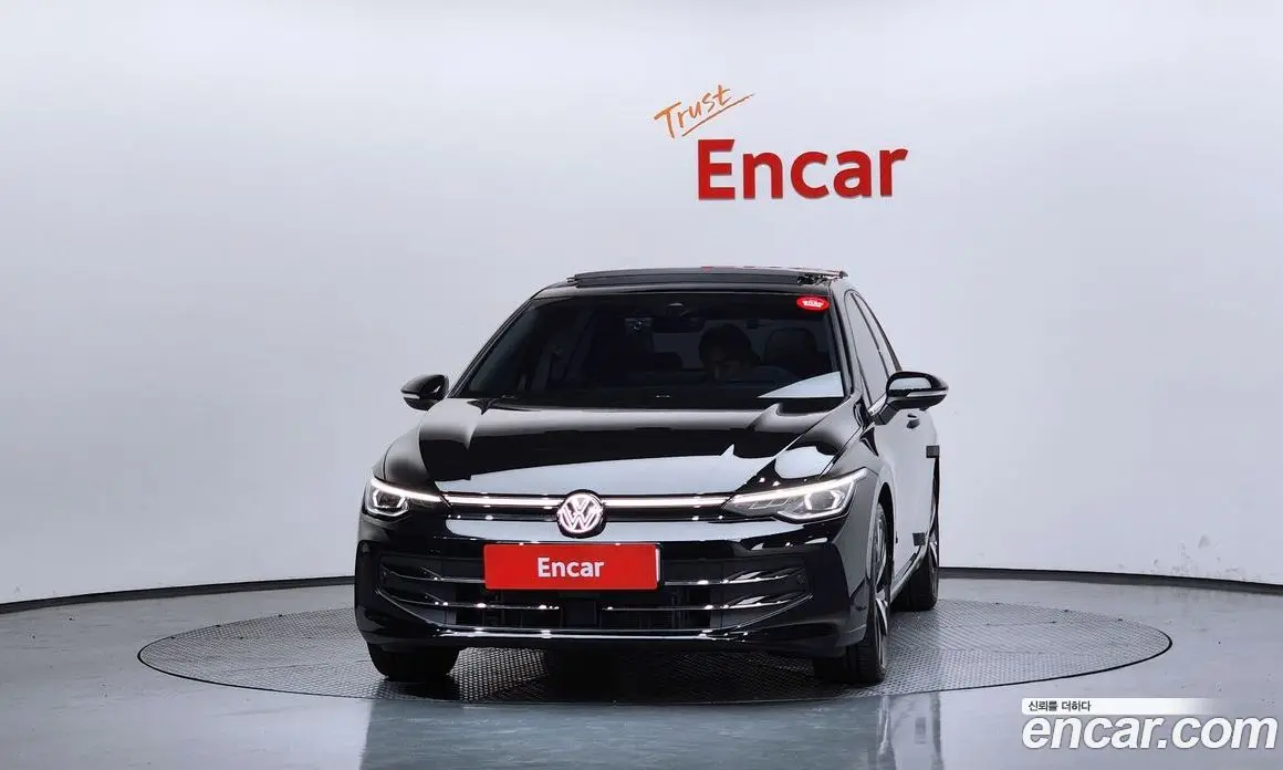 Volkswagen Golf 2025 2.0 автомат (гидро), фото 3