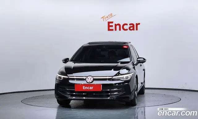 Volkswagen Golf 2025 2.0 автомат (гидро), миниатюра 3