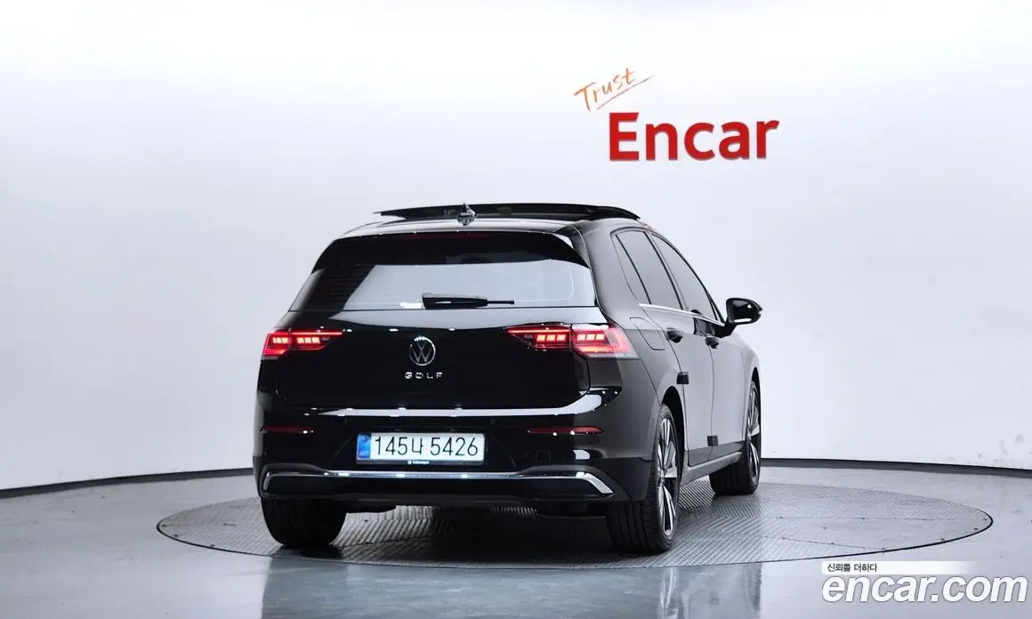 Volkswagen Golf 2025 2.0 автомат (гидро), фото 4