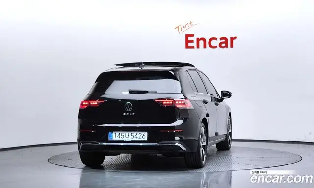 Volkswagen Golf 2025 2.0 автомат (гидро), миниатюра 4