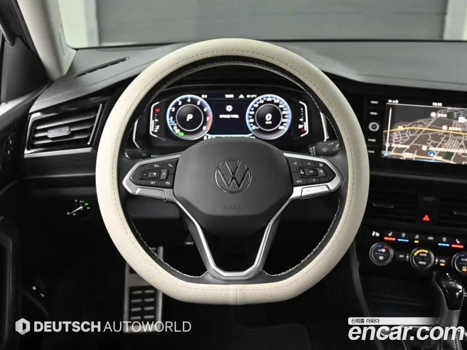 Volkswagen Jetta 2022 1.5 автомат (гидро), фото 13