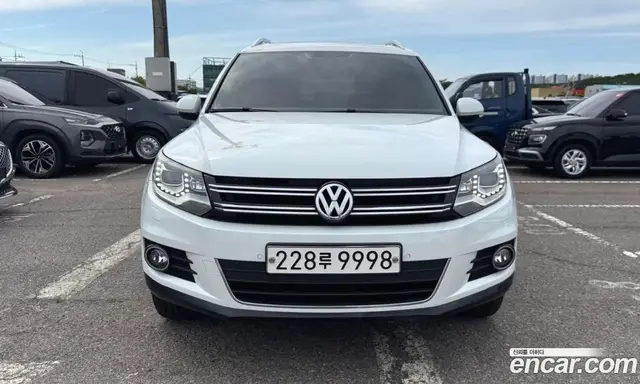 Volkswagen Tiguan 2016 2.0 автомат (гидро), миниатюра 3