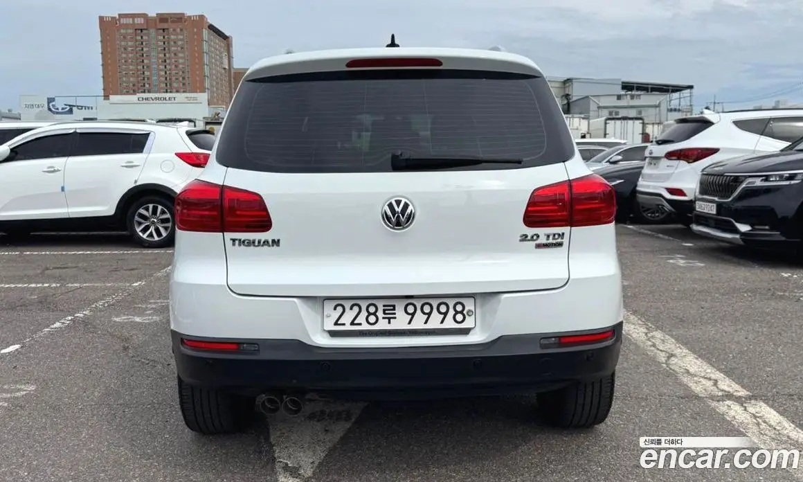 Volkswagen Tiguan 2016 2.0 автомат (гидро), фото 4