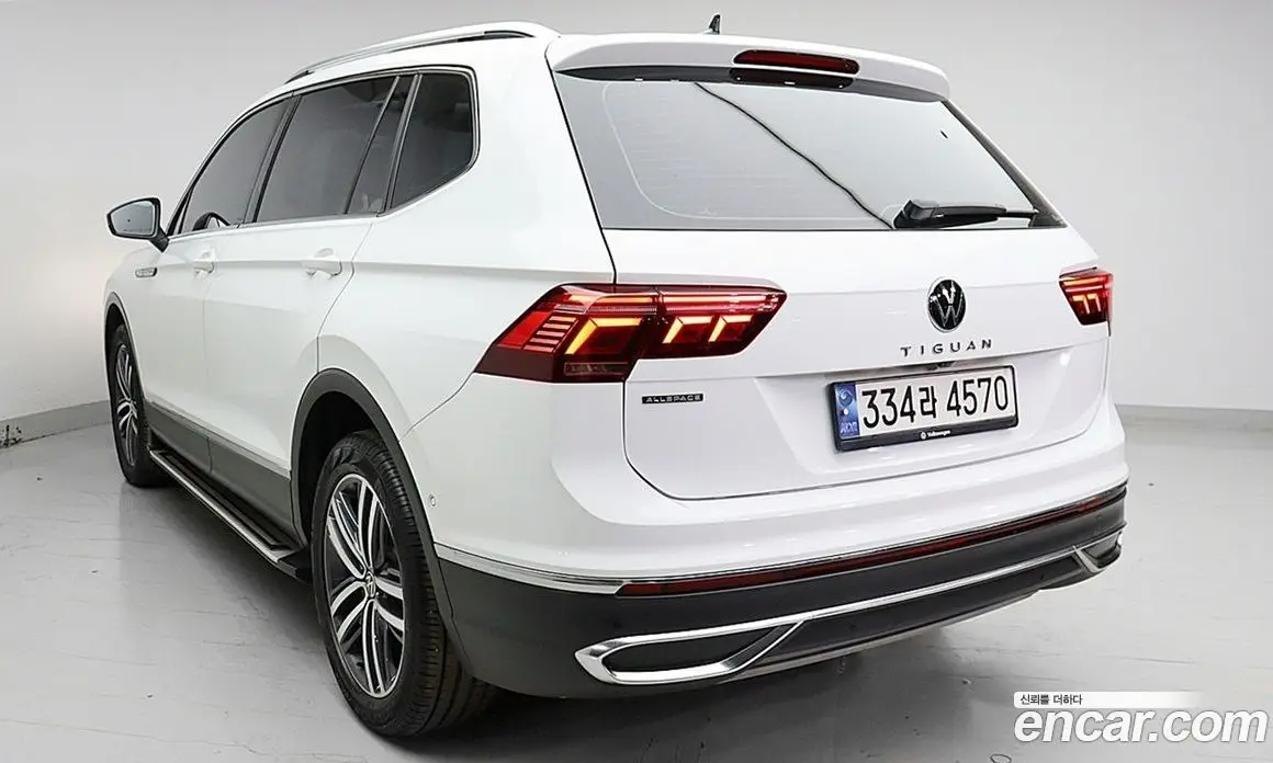 Volkswagen Tiguan 2023 2.0 автомат (гидро), фото 19