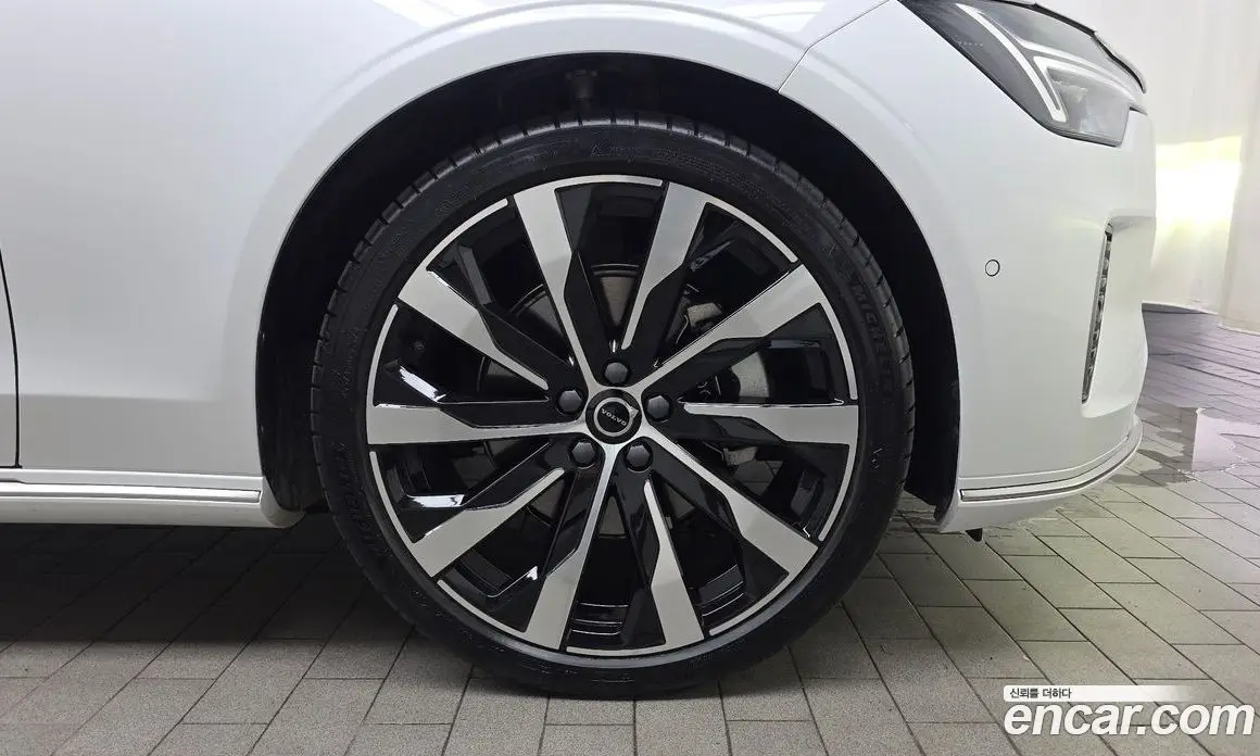 Volvo S90 2025 2.0 автомат (гидро), фото 7