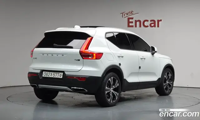 Volvo XC40, 2020, 48 691 км