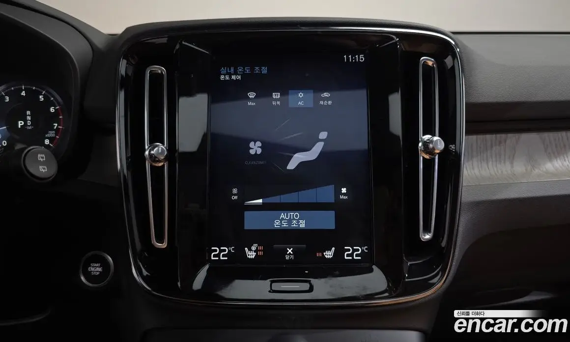 Volvo XC40 2020 2.0 автомат (гидро), фото 18