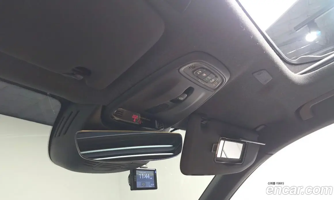Volvo XC40 2020 2.0 автомат (гидро), фото 24