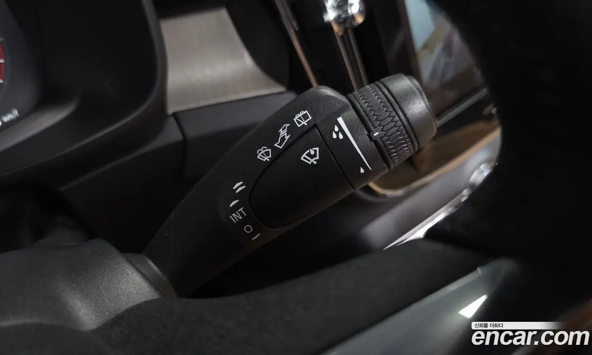 Volvo XC40 2020 2.0 автомат (гидро), фото 26