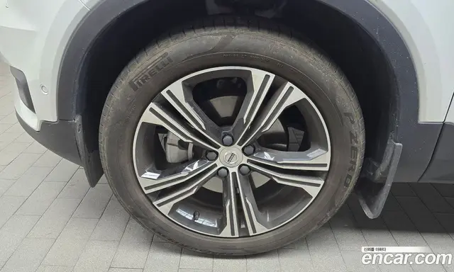 Volvo XC40 2021 2.0 автомат (гидро), миниатюра 5