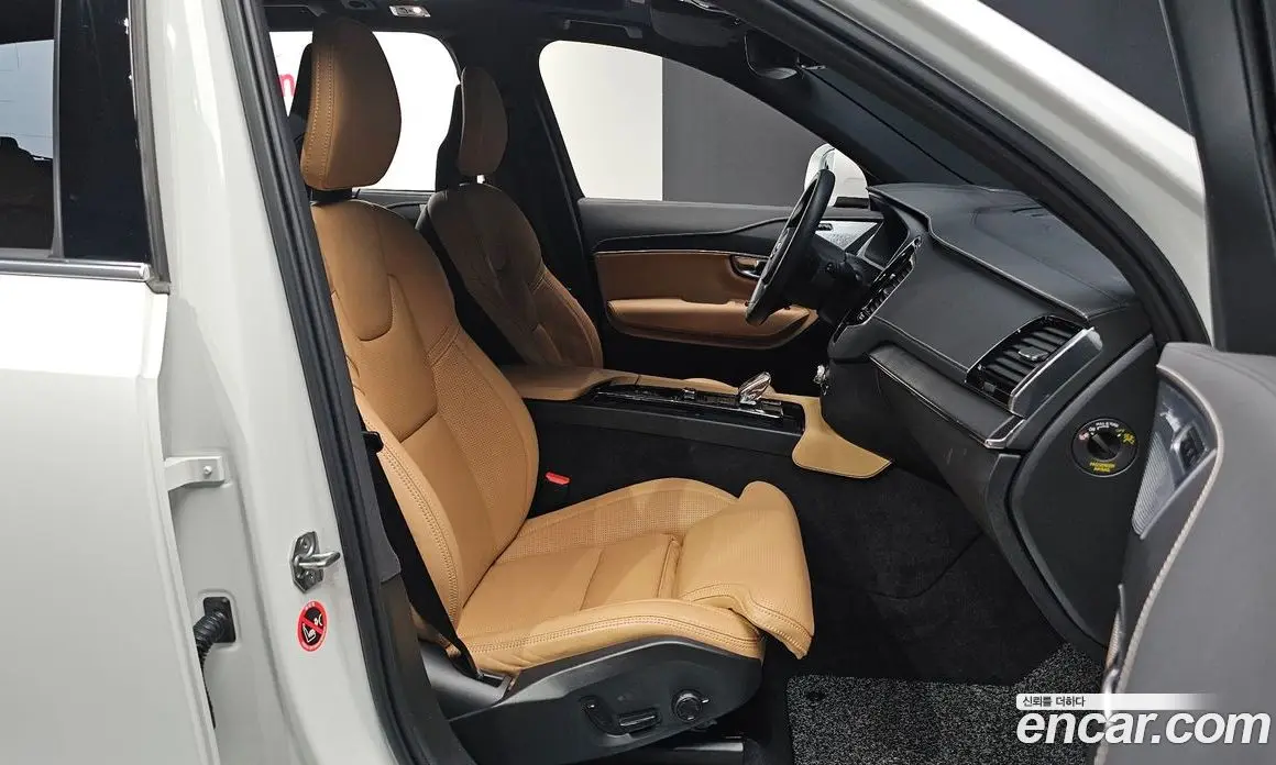 Volvo XC90 2021 2.0 автомат (гидро), фото 13