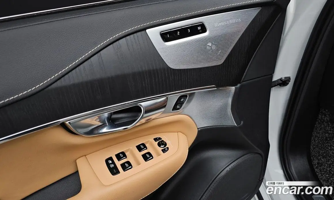 Volvo XC90 2021 2.0 автомат (гидро), фото 28
