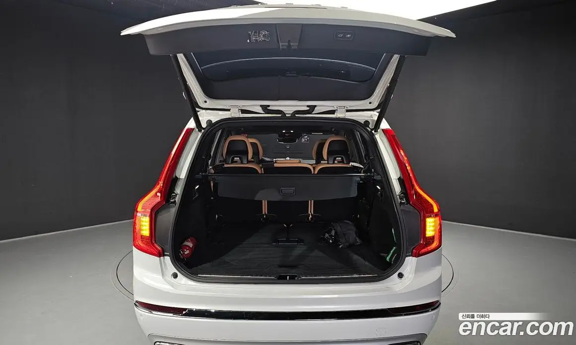 Volvo XC90 2021 2.0 автомат (гидро), фото 30