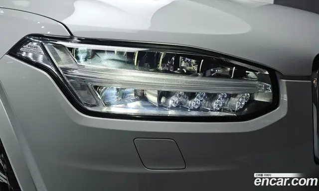 Volvo XC90 2021 2.0 автомат (гидро), миниатюра 8