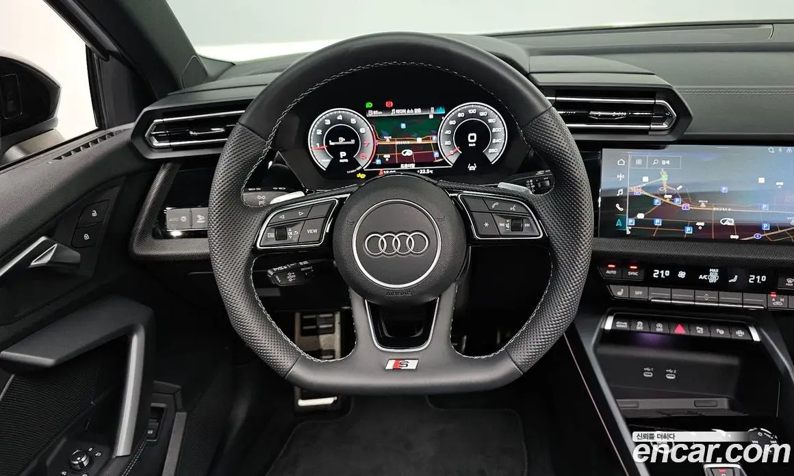 Audi A3 2025 2.0 автомат (гидро), фото 19