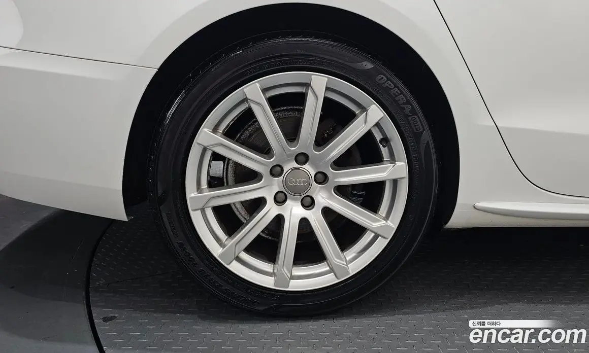 Audi A5 2015 2.0 автомат (гидро), фото 5