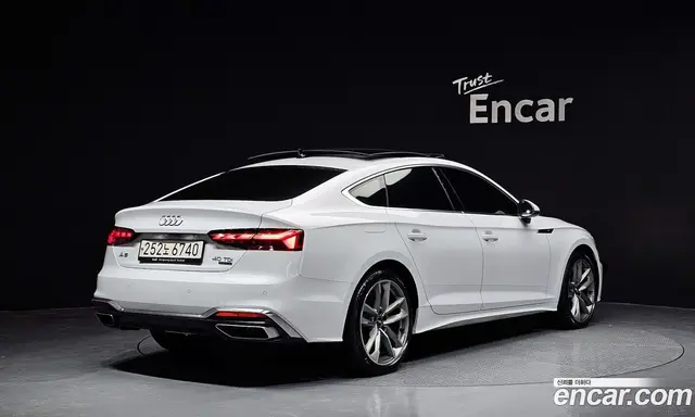 Audi A5 2021 2.0 автомат (гидро), миниатюра 2