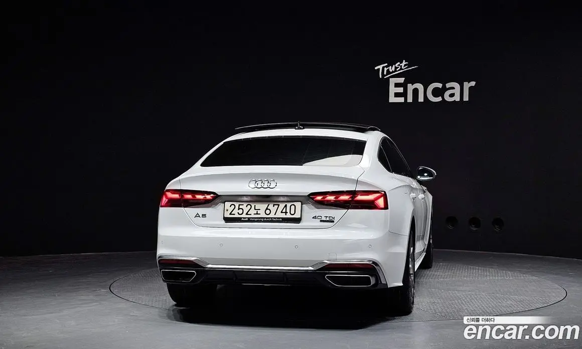 Audi A5 2021 2.0 автомат (гидро), фото 4