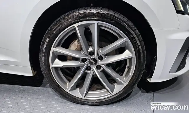 Audi A5 2021 2.0 автомат (гидро), миниатюра 5
