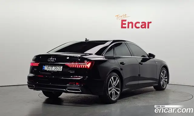 Audi A6 2022 2.0 автомат (гидро), миниатюра 2