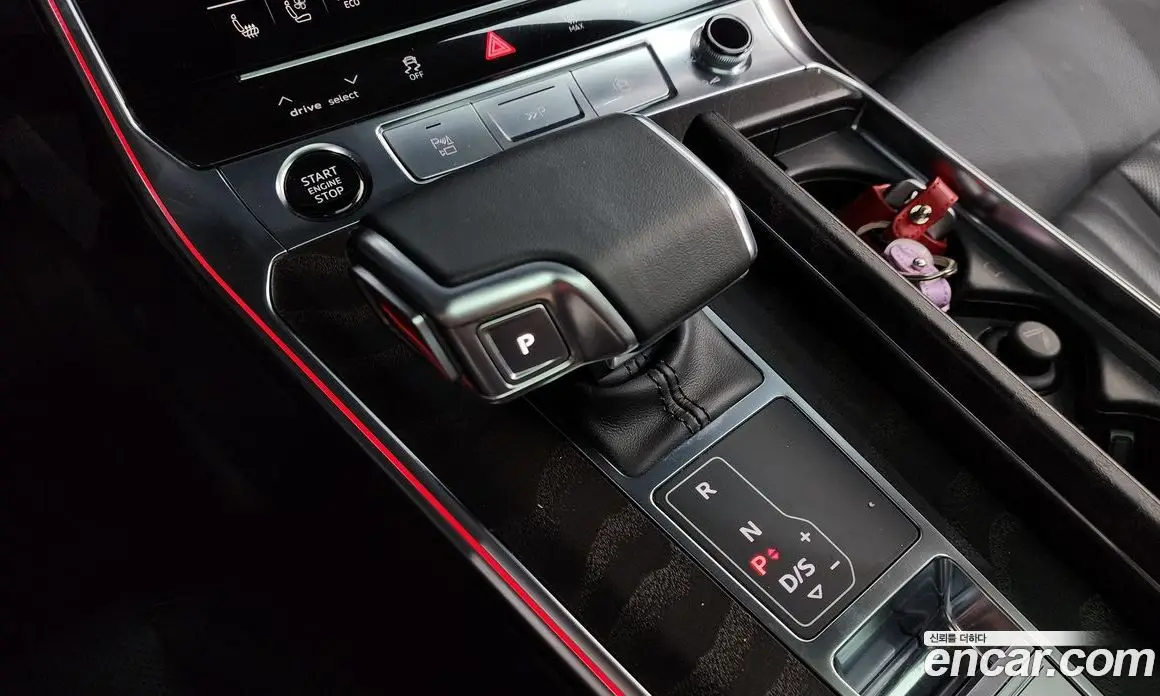 Audi A6 2023 2.0 автомат (гидро), фото 12